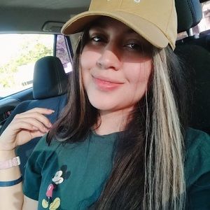 Meet your Posher, Emma